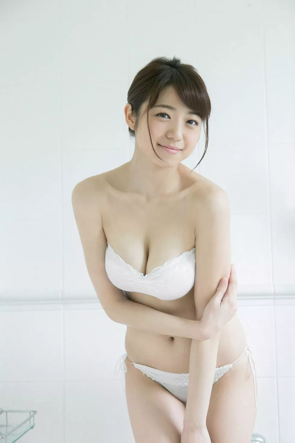 [YS Web]Vol.683_日本美女艺人中村静香甜美迷人性感系列写真99P_极品性感美女