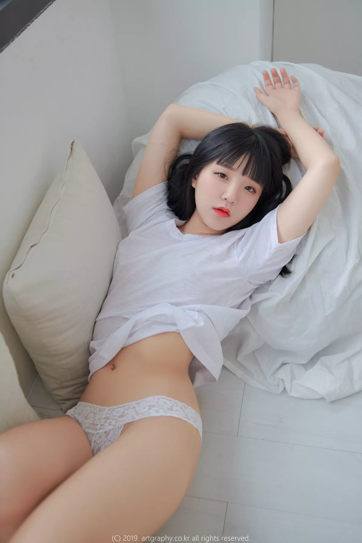 [Artgravia]Vol.057_模特Jenny私房白色短T衫+性感黑色内衣秀完美身材迷人写真44P_极品性感美女