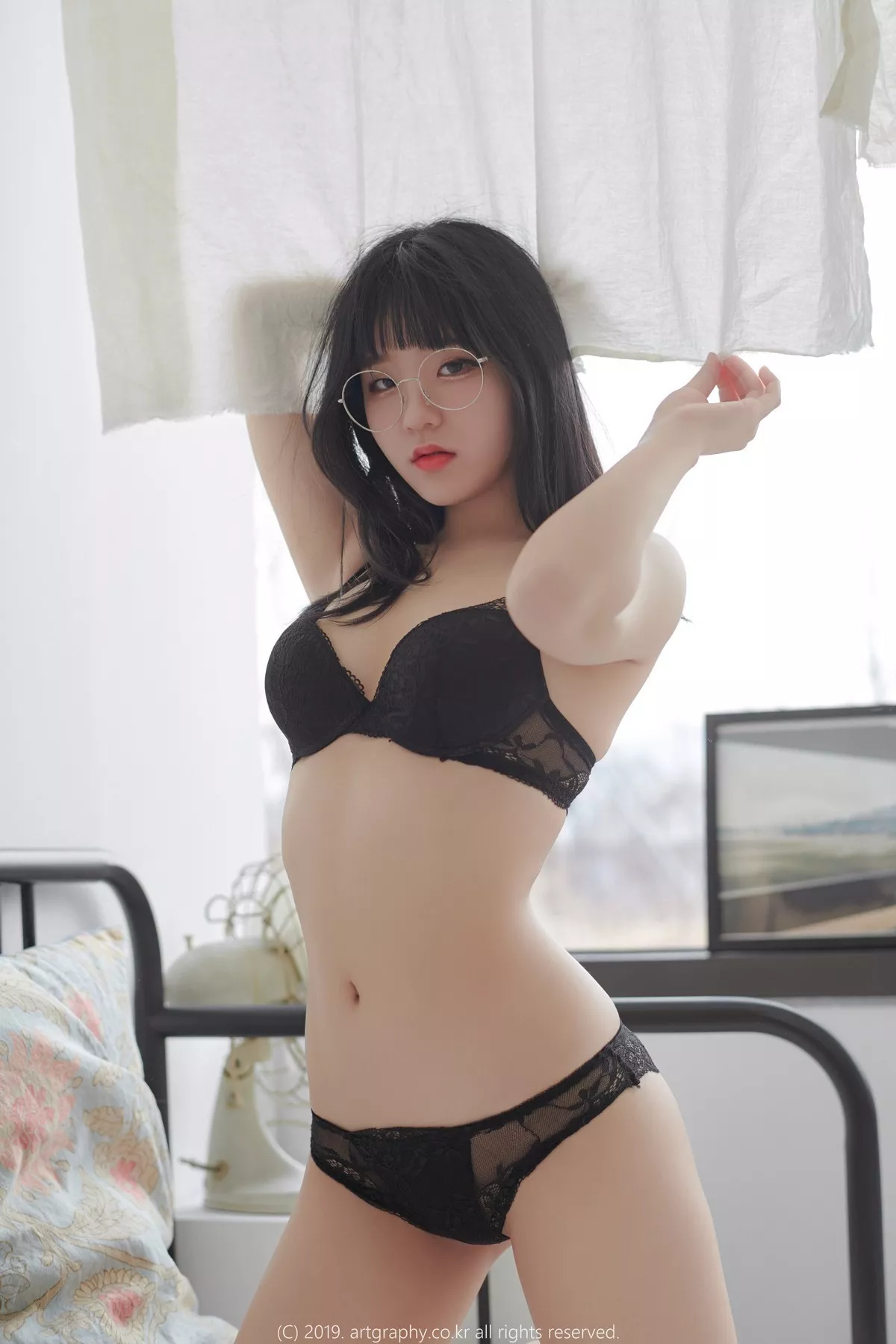 [Artgravia]Vol.057_模特Jenny私房白色短T衫+性感黑色内衣秀完美身材迷人写真44P_极品性感美女